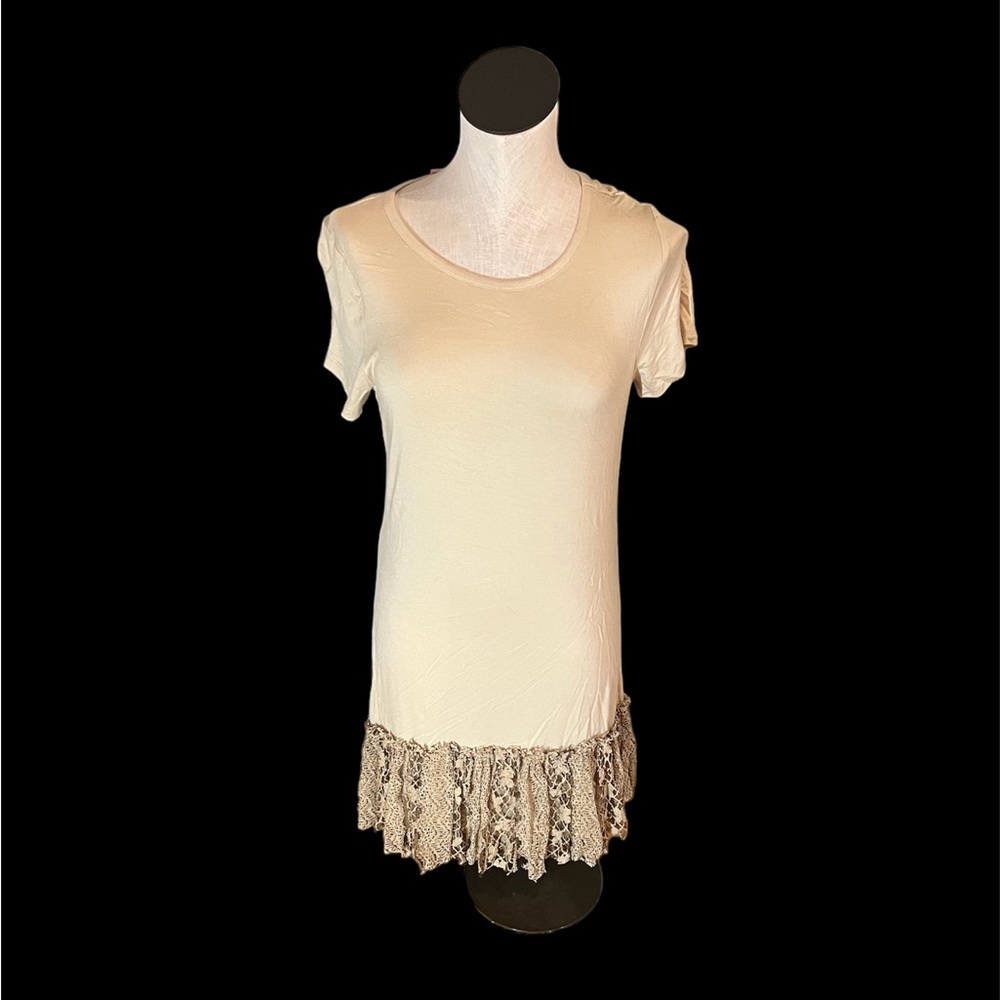 NWT ODDY dress size L with detailing at bottom